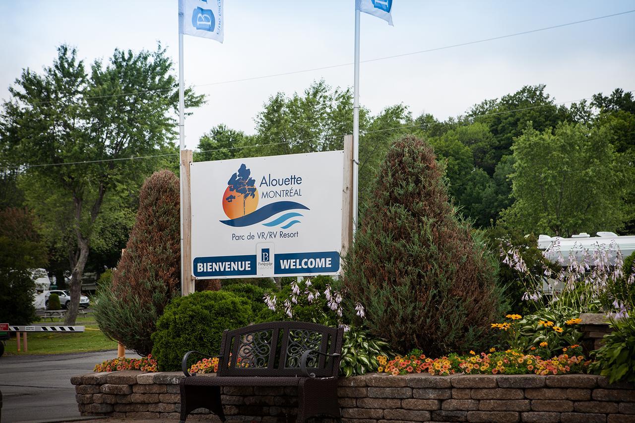 Alouette Parkbridge 호텔 Saint-Mathieu-de-Beloeil 외부 사진